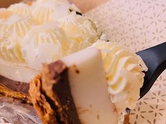 -Pie Bird(新闸路店)