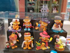 -泡泡玛特POPMART(杭州乐堤港店)