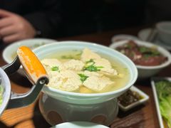 -全牛匠·乐山跷脚牛肉(西单华威约饭街店)