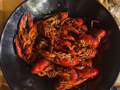 -聚汇三少·龙虾·中餐厅(莫邪路新天地店)