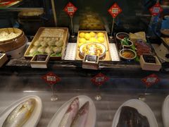 自助取餐区-渔民船说·北塘海鲜·天津菜·海肠捞饭(北塘古镇店)