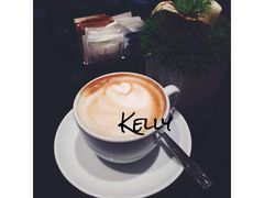 -文艺复兴百货(米兰大教堂广场店)