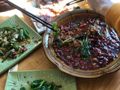 -邛海风味特色菜馆