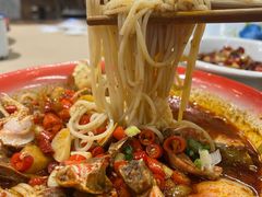 蟹脚捞粉-老三样·旧食新味(万寿宫店)