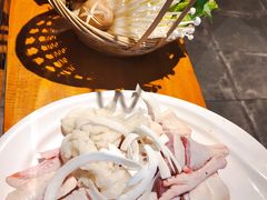竹笙-同仁四季椰子鸡(海岸城天利店)