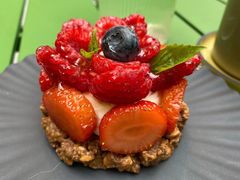 -潮一不贰·法式甜品·生日蛋糕·西式简餐(外滩店)