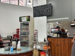 -容里煲仔饭(利丰北路店)