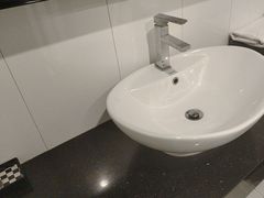-兔子民宿(深圳横岗四联地铁站店)