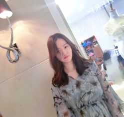 -HAIR HERE造型