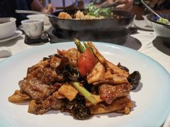 碧绿菌菇炒牛肉-文兴酒家(晶品店)