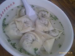 荠菜肉馄饨-潘国仙耳光馄饨(黄家阙路店)