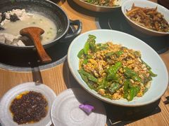 -吃饭皇帝大·土家民族菜(武陵源店)