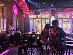 -喜鹊音乐酒馆(西街店)