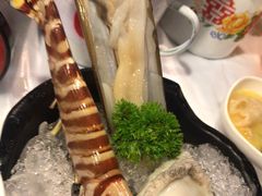 -鲜入围煮花胶鸡海鲜火锅