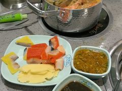 -金滏山·烤肉海鲜火锅自助(襄阳万达店)