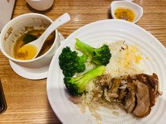 -裕记烧腊连锁餐饮(国商分店)