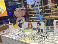 -无界眼镜MaxLess(五角场万达店)