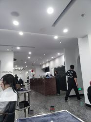 -SWANK SALON