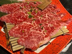 -山川小町·极番烧肉(新地假日广场店)