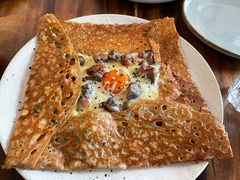 鸡蛋蘑菇熏肉荞麦可丽饼-RAC BAR(安福路店)