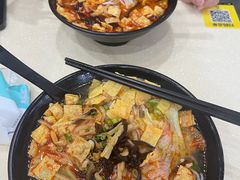 -龙记桂林米粉(财满街店)