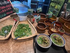 -云阿蛮云南生烫牛肉米线(奉贤路店)