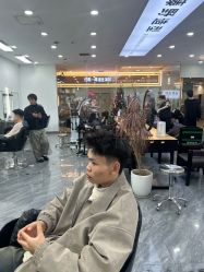 -藤野造型烫染·漂发