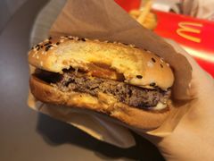 金尊肉酱安格斯厚汉堡-麦当劳(城西银泰店)