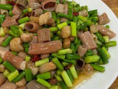 -超越海鲜屋(飞龙物业店)