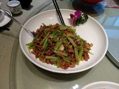 -刘胖子家常菜·蹄花焖藕(兴业店)