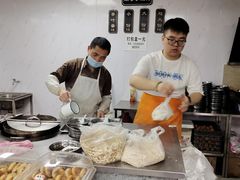 -荣巷小馄饨(荣巷店)