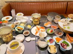 -半岛翡丽海鲜自助餐厅(观风亭店)