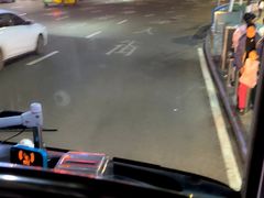 -观音桥步行街
