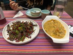 -香巴拉云南餐厅(华莱坞店)