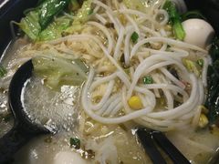 -灵芝妹子海鲜米线(香炉礁山姆店)