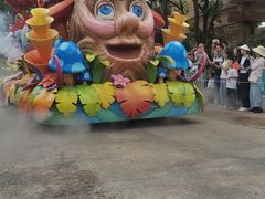 -七彩云南欢乐世界