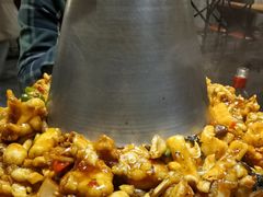 -沪小二铜炉蛙锅(苏州中心星悦汇店)