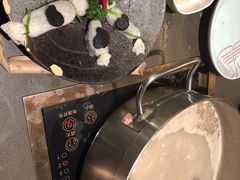 -捞王锅物料理(上海世茂广场店)