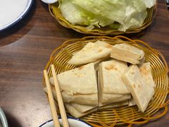 -超越炭火牛蛙火锅鸡(河东店)