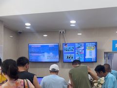 -沈坚强游泳俱乐部(武宁南路店)