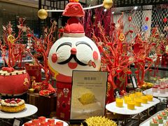 -广州万富希尔顿酒店·感趣自助餐厅·金秋蟹宴生蚝海鲜刺身
