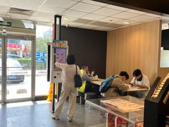 -麦当劳(湖光北街店)