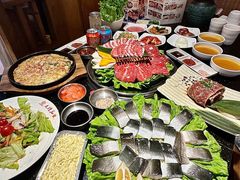 -木槿花韩式炭烤·熟成肉工坊(孙文东路店)
