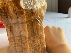 夏威夷果仁面包-弘雅饭店