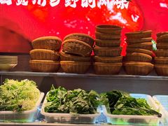 -野山舂·贵州现舂酸汤火锅(鸿通城店)