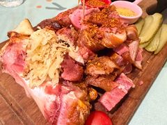 -又见马甲M8融合西餐厅(体育中心店)
