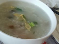-青岛中心假日酒店·蓝天行政酒廊
