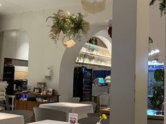 -春树下·树屋花房西餐厅(罍街AS1980店)