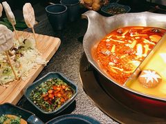 -湊湊火锅·茶憩(打浦桥日月光店)