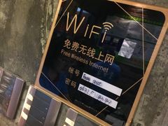 -方国老头包子·39年威海本地老字号•小船海鲜疙瘩汤